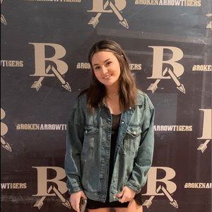 Meet your Posher, Madi